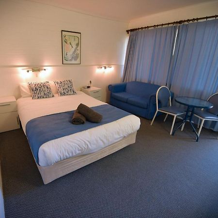 Sturt Motel Balranald Extérieur photo